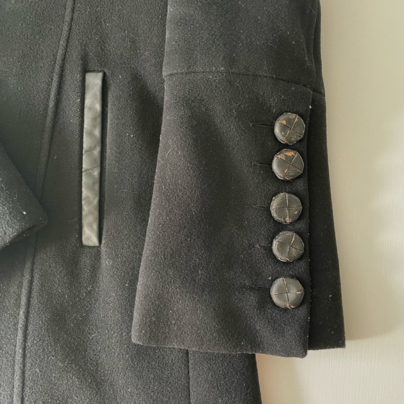 Mackage Wool coat with leather details (Small) - heavy and very warm - Picture 7 of 12